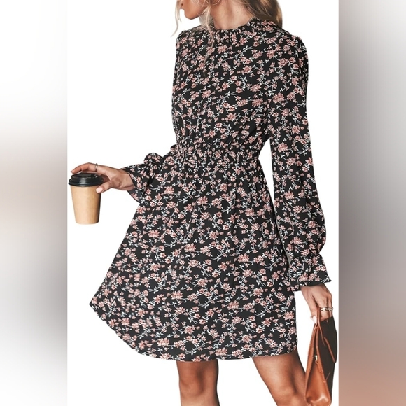 Large Floral Long Sleeve Dress Feminine Cottagecore Ruffle Flowy Peasant Smocked - Picture 6 of 6